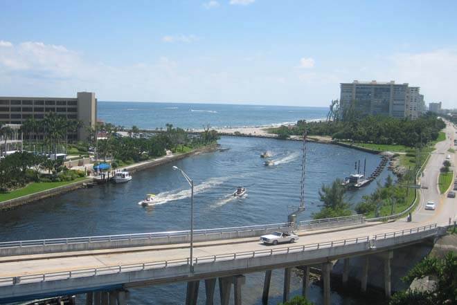 Boca Raton Shuttle Bus