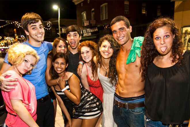 Land O'Lakes Party Bus