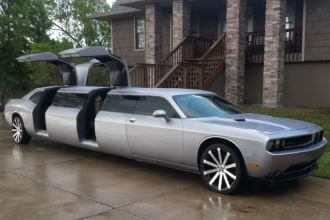 Dodge Challenger Limo