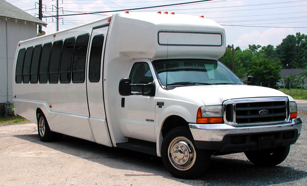 28 Passenger Shuttle BusCasas Adobes rental