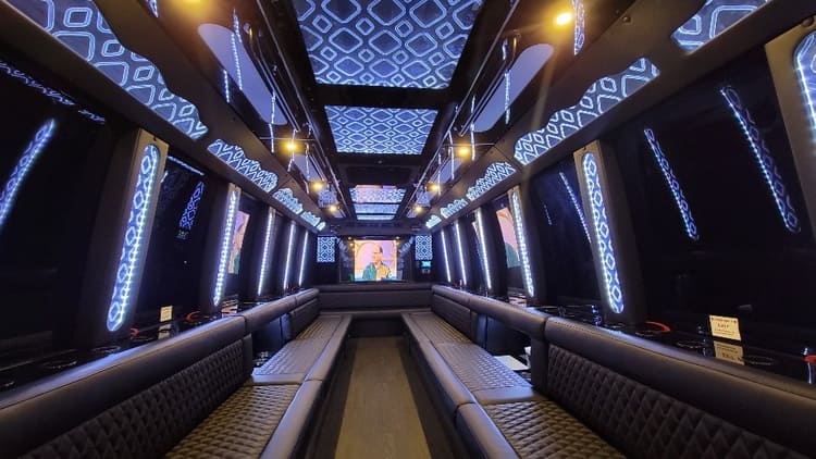 Delaware Specialty Party Buses With Restroom
